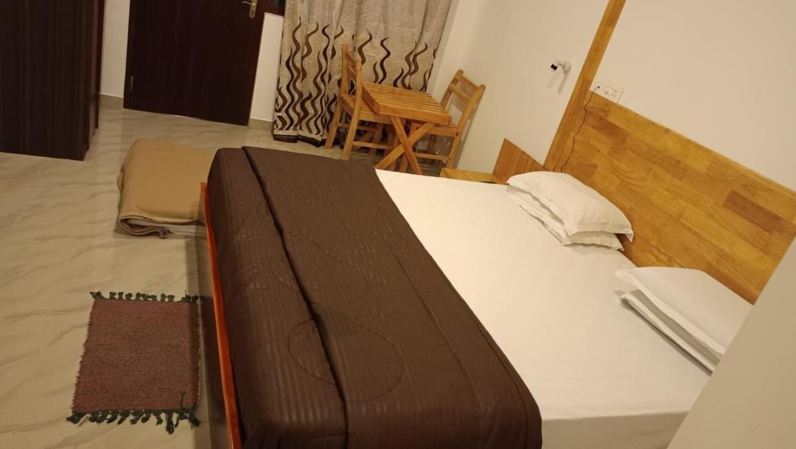 Coconhuts Beach Resort Lakshmanpur Dış mekan fotoğraf